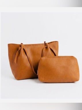 Malibu Skye Premium Vegan Leather Mia 2 in 1 Tote Bag NWT Cognac Color